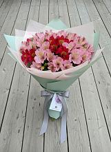 Букет цветов из:  Альстромерии #REPLACE_PRED# Карсун