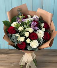 Букет цветов из:  Розы и Альстромерии в Карсун