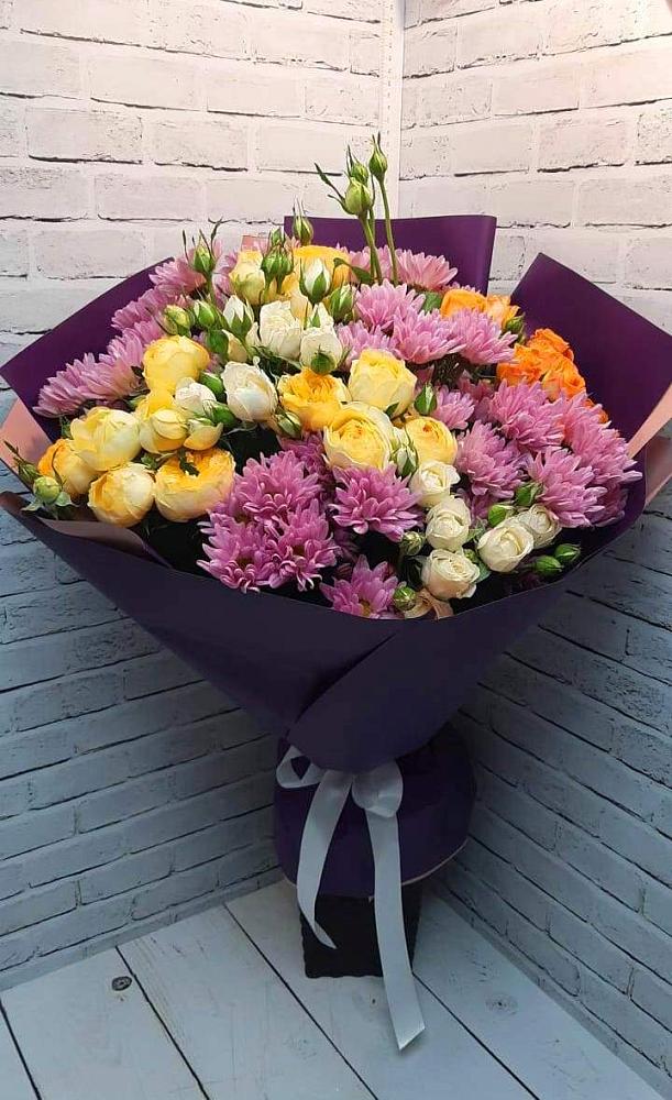 Букет цветов из: Хризантемы и Розы в Карсун