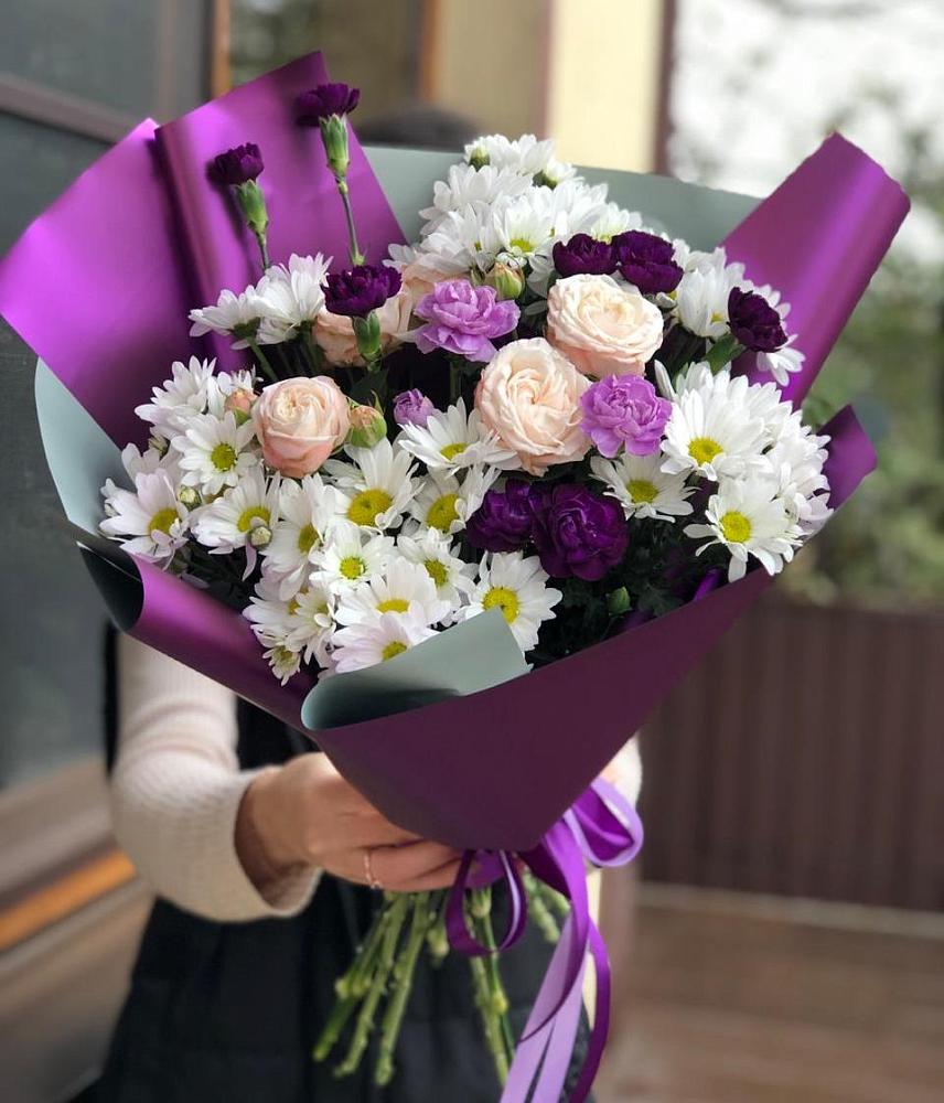 Букет цветов из: Хризантемы, Гвоздики и Розы в Карсун