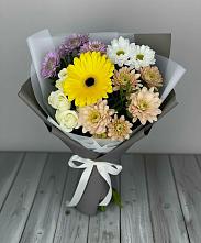 Букет цветов из:  Розы, Герберы и Хризантемы в Карсун