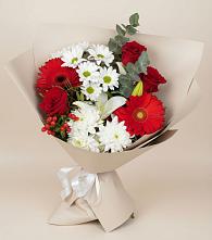 Букет цветов из:  Розы, Хризантемы, Герберы и Лилии в Карсун