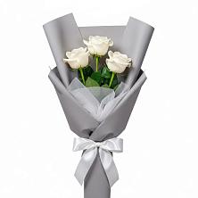 Букет 3 белые розы в Карсун