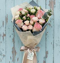 Букет цветов из:  Розы в Карсун