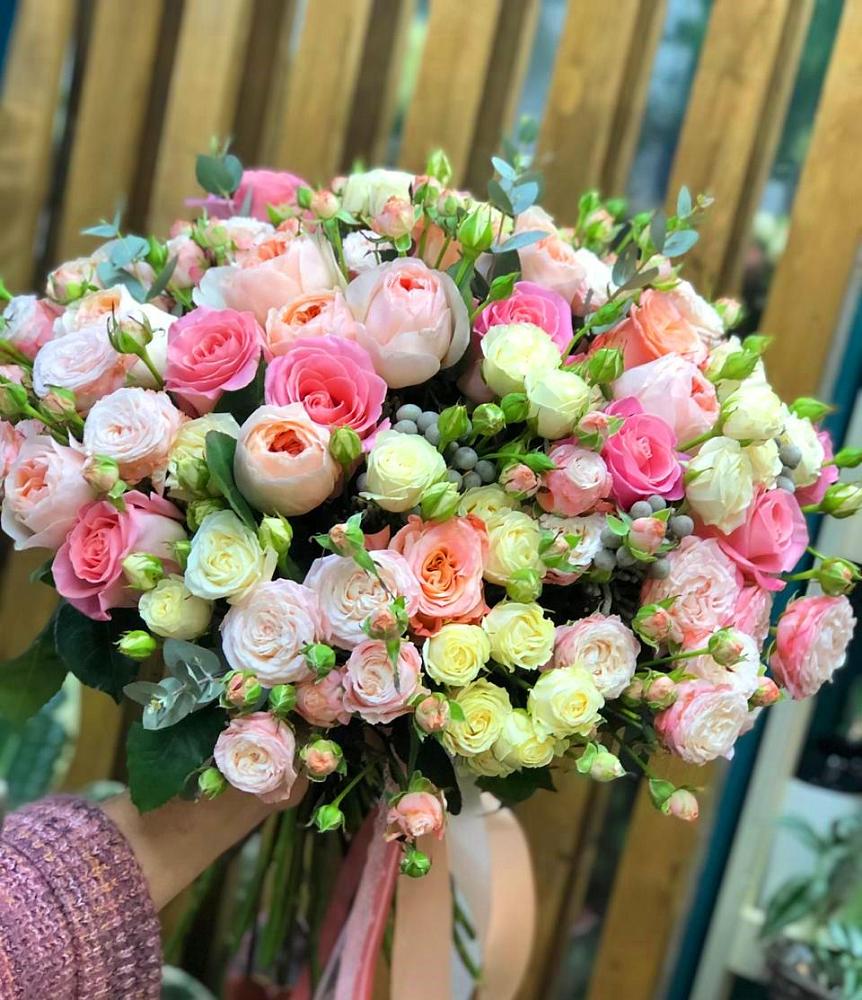 Букет цветов из: Розы в Карсун