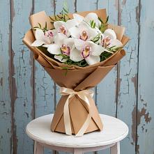 Букет цветов из:  Орхидеи и Розы #REPLACE_PRED# Карсун